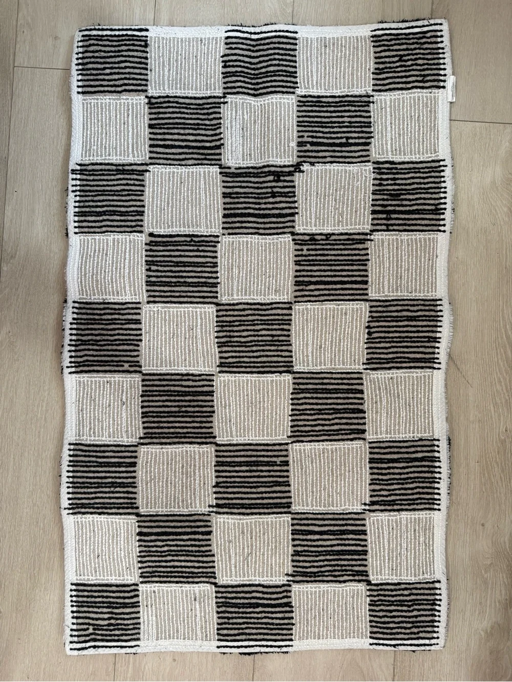 MACKENZIE CHILDS Checkerboard Black Bath Rug Plush Black & White